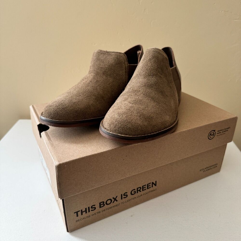 Clarks  Ankle Boots Camzin Step Womens 8.5 Medium Dark Olive Leather